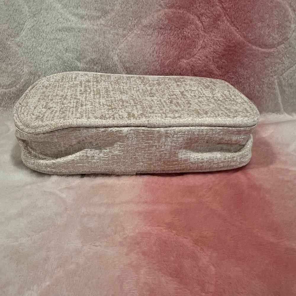NEW! Luxury Makeup Bag — Gorgeous in cream and gold. - Picture 8 of 13